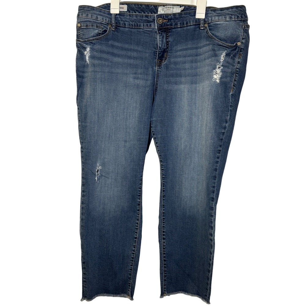 Torrid Boyfriend Jeans Womens 20 Medium Wash Distressed Raw Hem Stretch